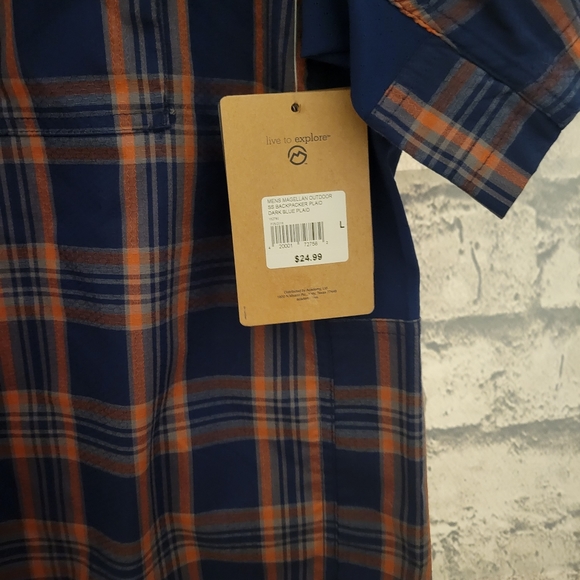 Mens Button Up - Picture 4 of 6